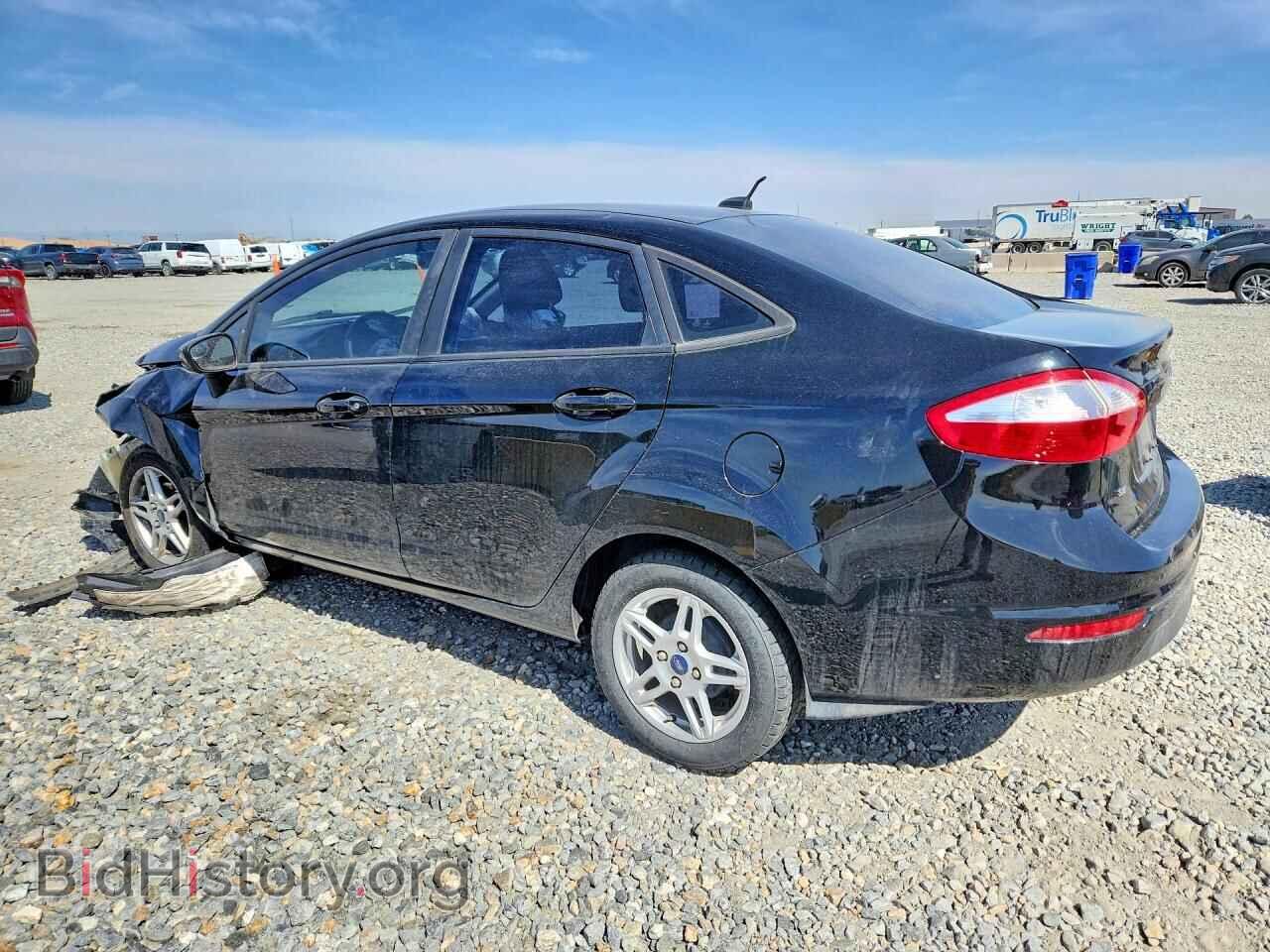 2017 FORD FIESTA - VIN: 3FADP4BJ0HM166169 - Фото 2