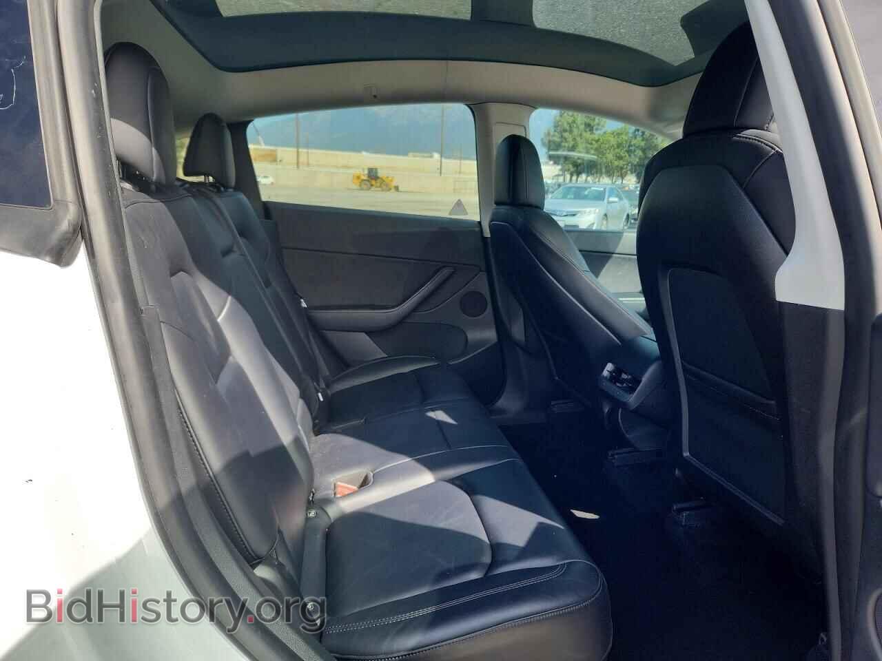 2022 TESLA MODEL Y - VIN: 7SAYGDEE2NF323309 - Photo 10