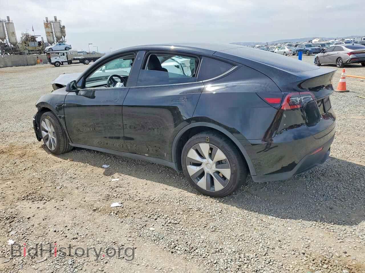 2023 TESLA MODEL Y - VIN: 7SAYGDEE0PA077098 - Фото 2