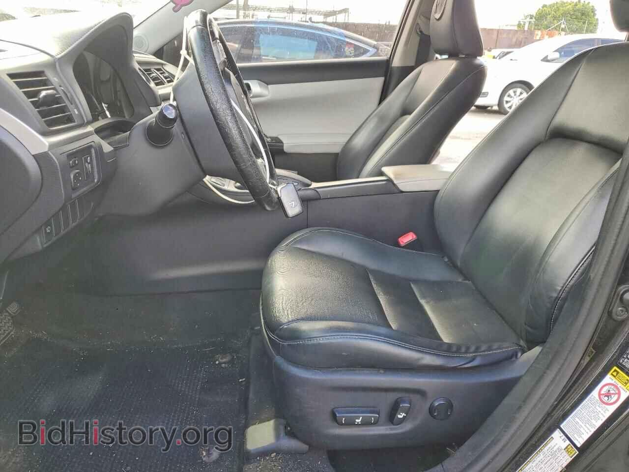 2011 LEXUS CT 200 - VIN: JTHKD5BH7B2016456 - Photo 7