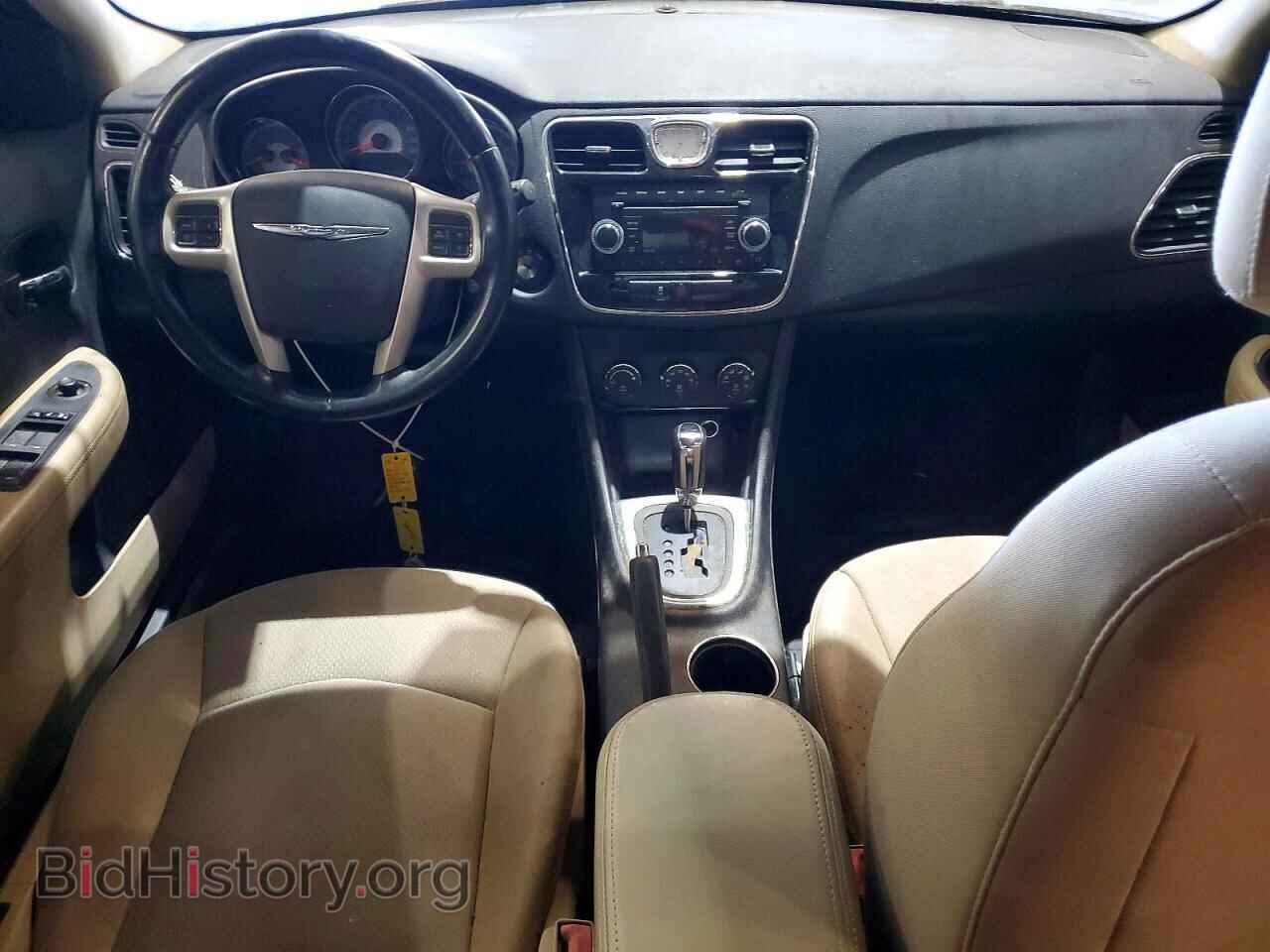 2012 CHRYSLER 200 - VIN: 1C3CCBBG9CN250570 - Фото 8