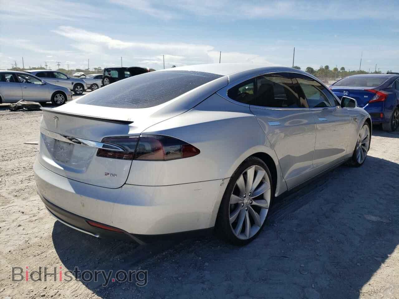 2013 TESLA MODEL S - VIN: 5YJSA1DP6DFP06299 - Photo 4