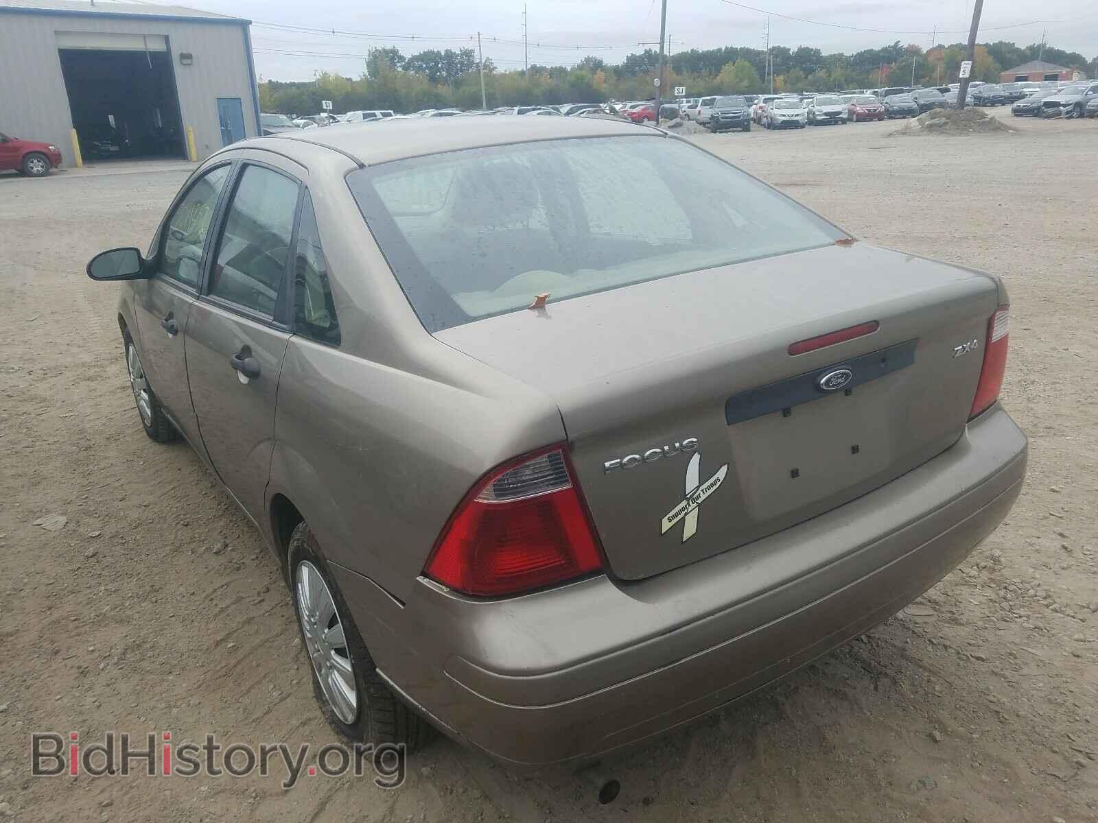 2005 FORD FOCUS - VIN: 1FAFP34N35W312403 - Фото 3