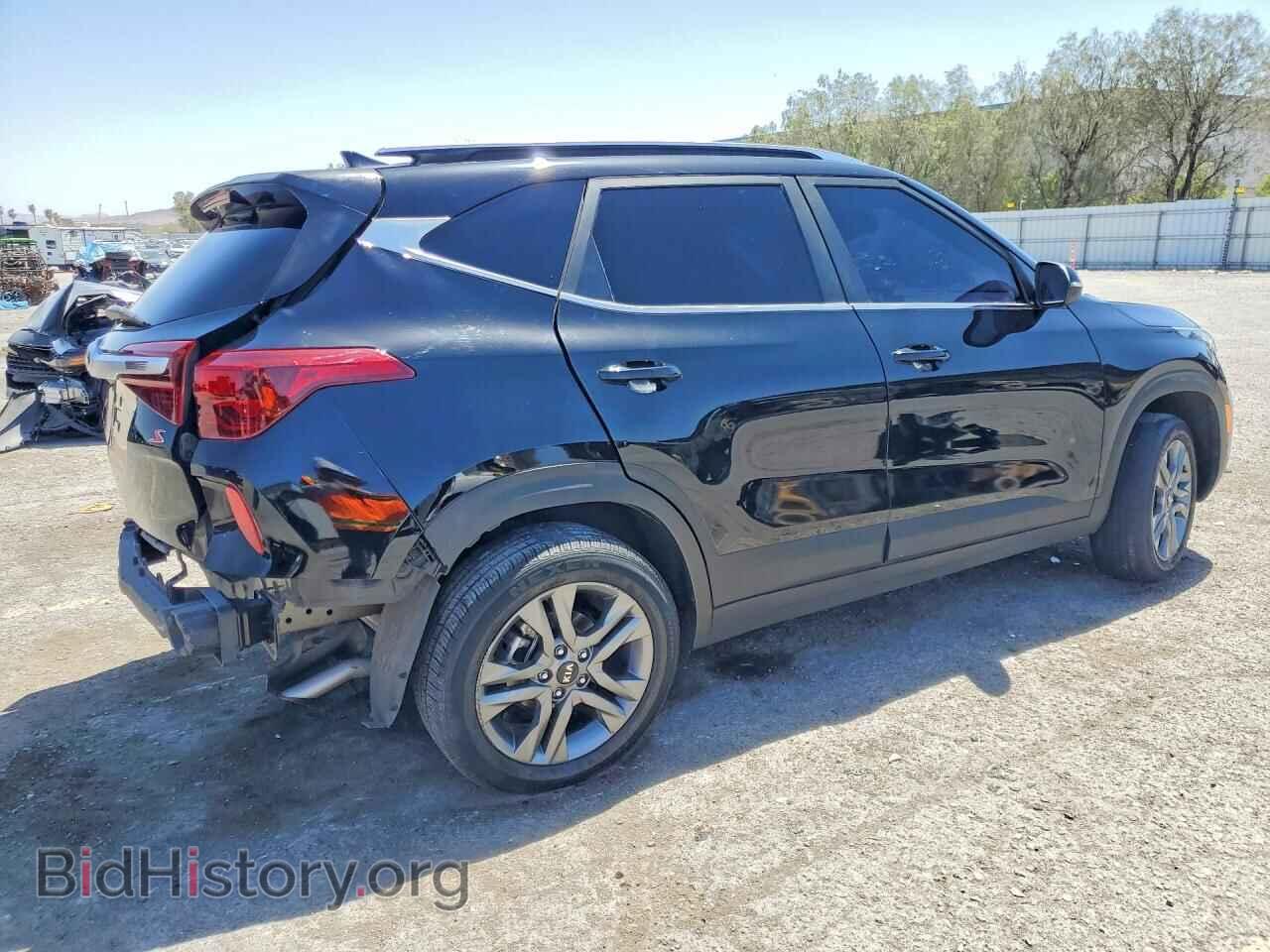 2021 KIA SELTOS - VIN: KNDEU2AA9M7223275 - Фото 3