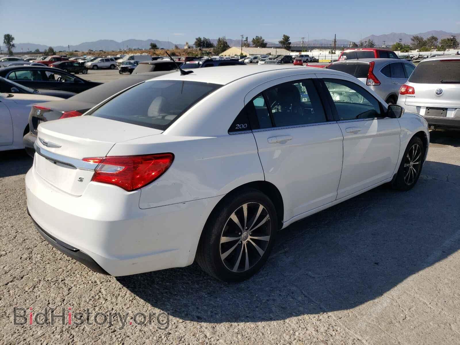 2013 CHRYSLER 200 - VIN: 1C3CCBBB5DN632844 - Фото 4