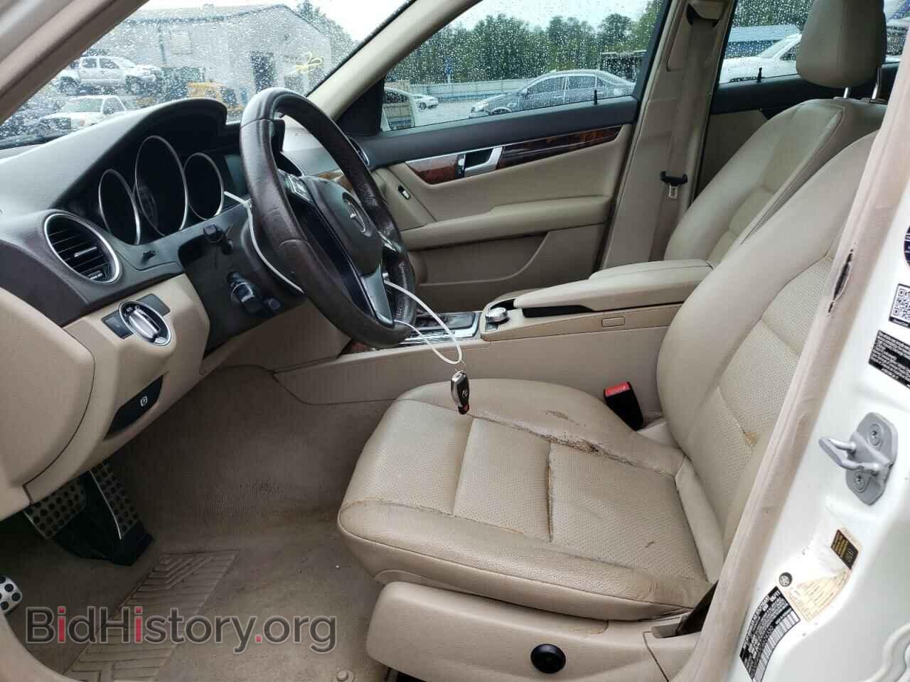 2012 MERCEDES-BENZ C-CLASS - VIN: WDDGF4HB7CA624330 - Фото 7