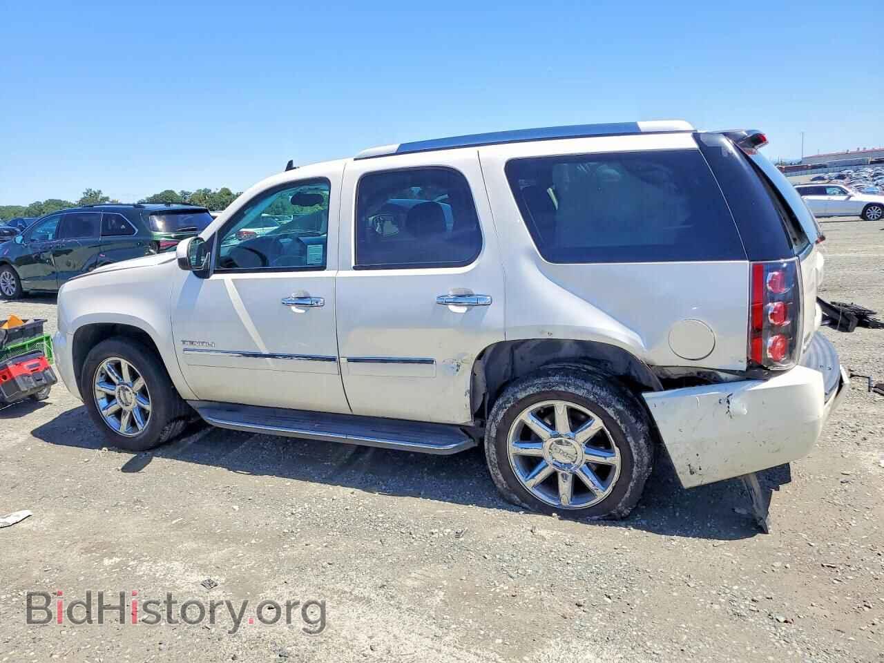 2011 GMC YUKON - VIN: 1GKS2EEFXBR349120 - Фото 2