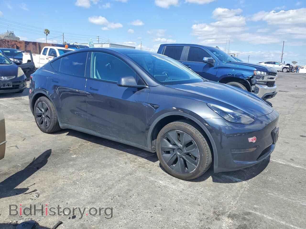 2025 TESLA MODEL Y - VIN: 7SAYGDED8SF250532 - Фото 4