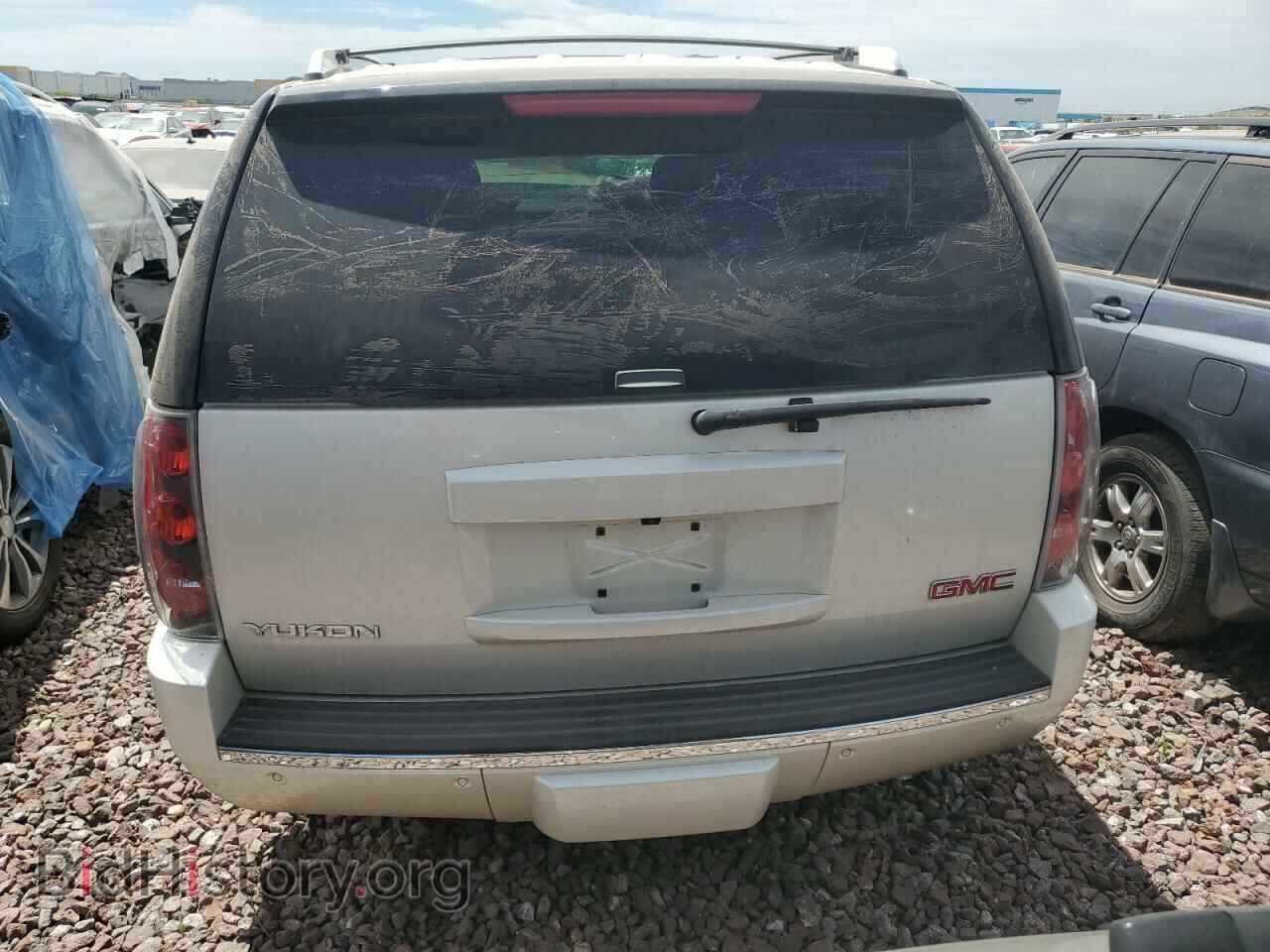 2014 GMC YUKON - VIN: 1GKS2EEF2ER170235 - Photo 6
