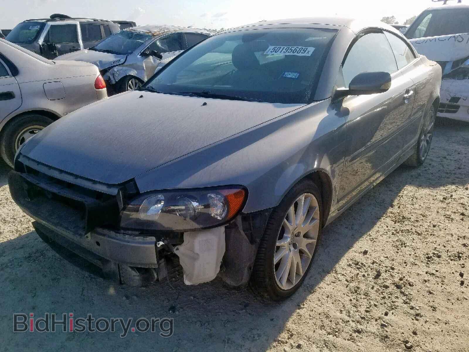 2007 VOLVO C70 - VIN: YV1MC68277J013845 - Фото 2