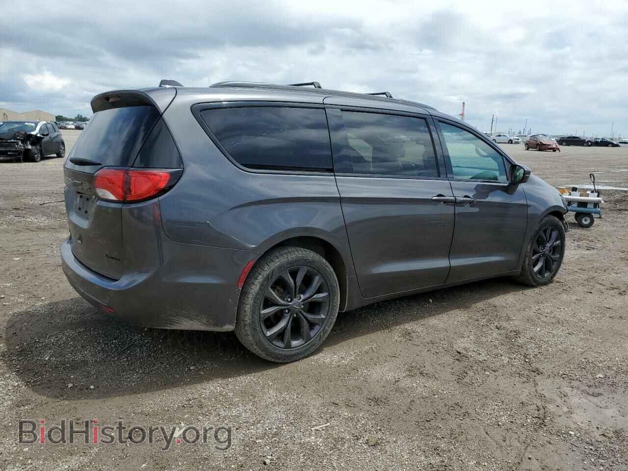 2019 CHRYSLER PACIFICA - VIN: 2C4RC1GG9KR702799 - Фото 3