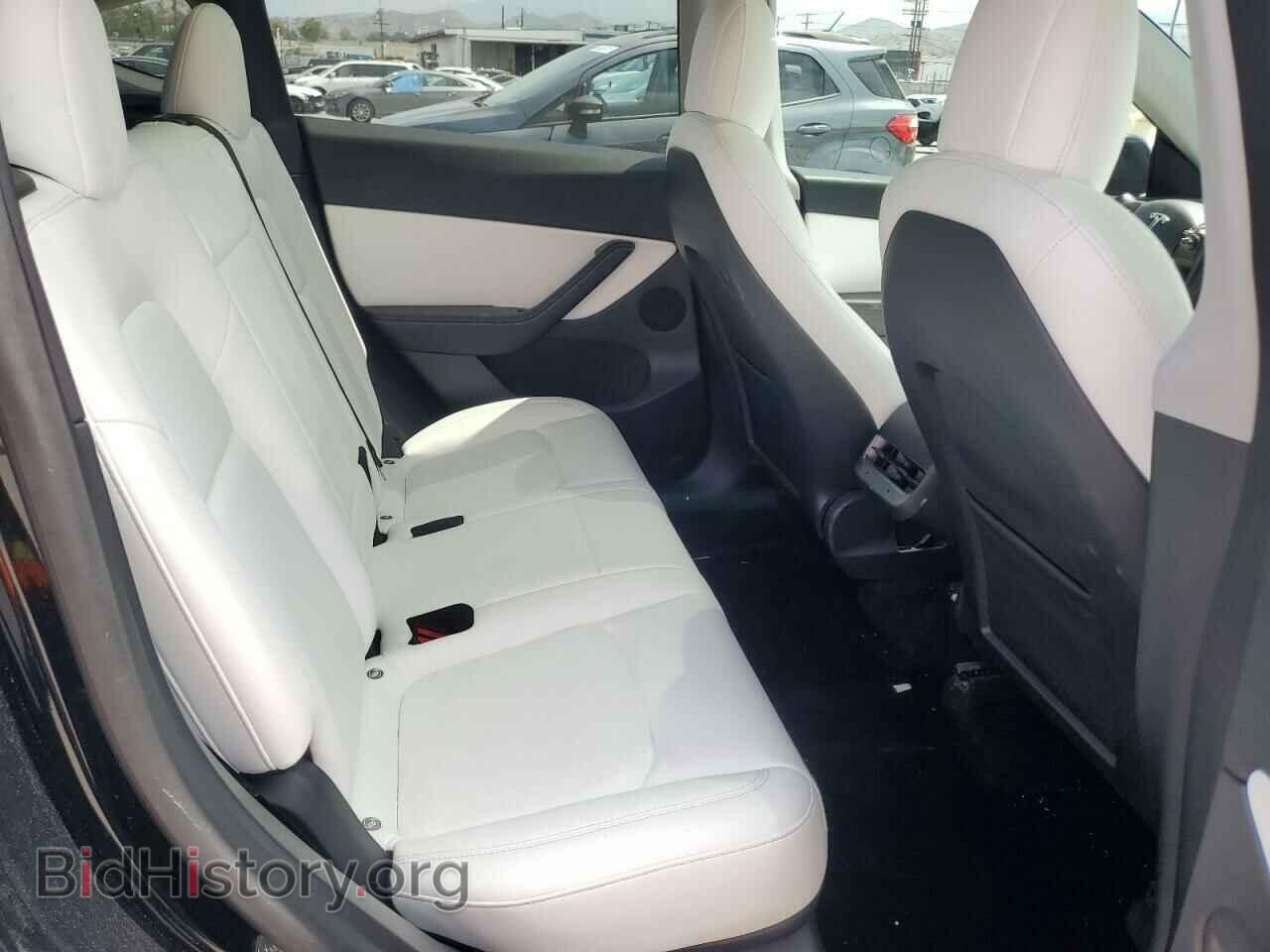 2022 TESLA MODEL Y - VIN: 7SAYGDEE7NF352000 - Фото 10
