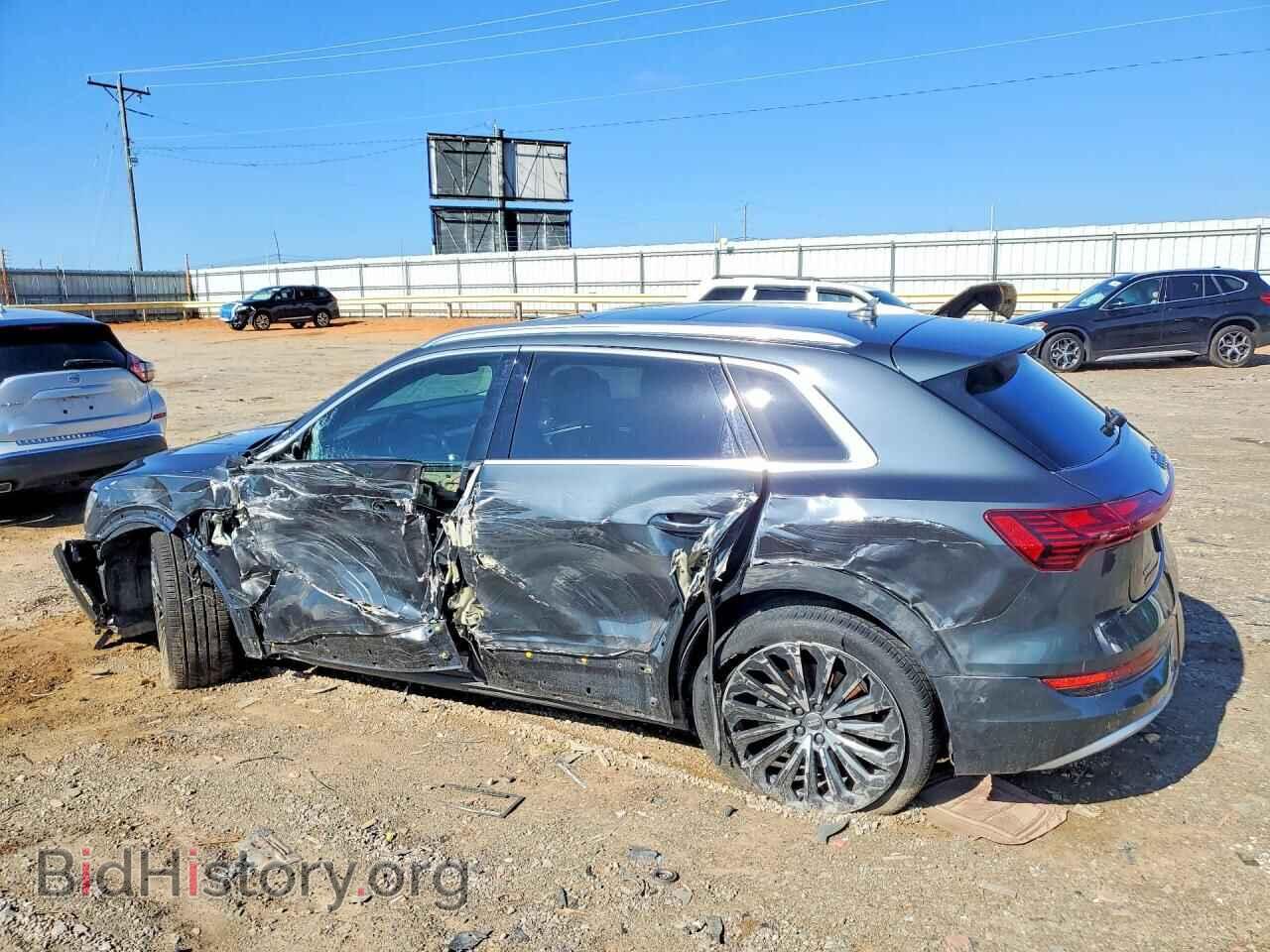 2019 AUDI E-TRON - VIN: WA1VAAGE7KB024775 - Фото 2