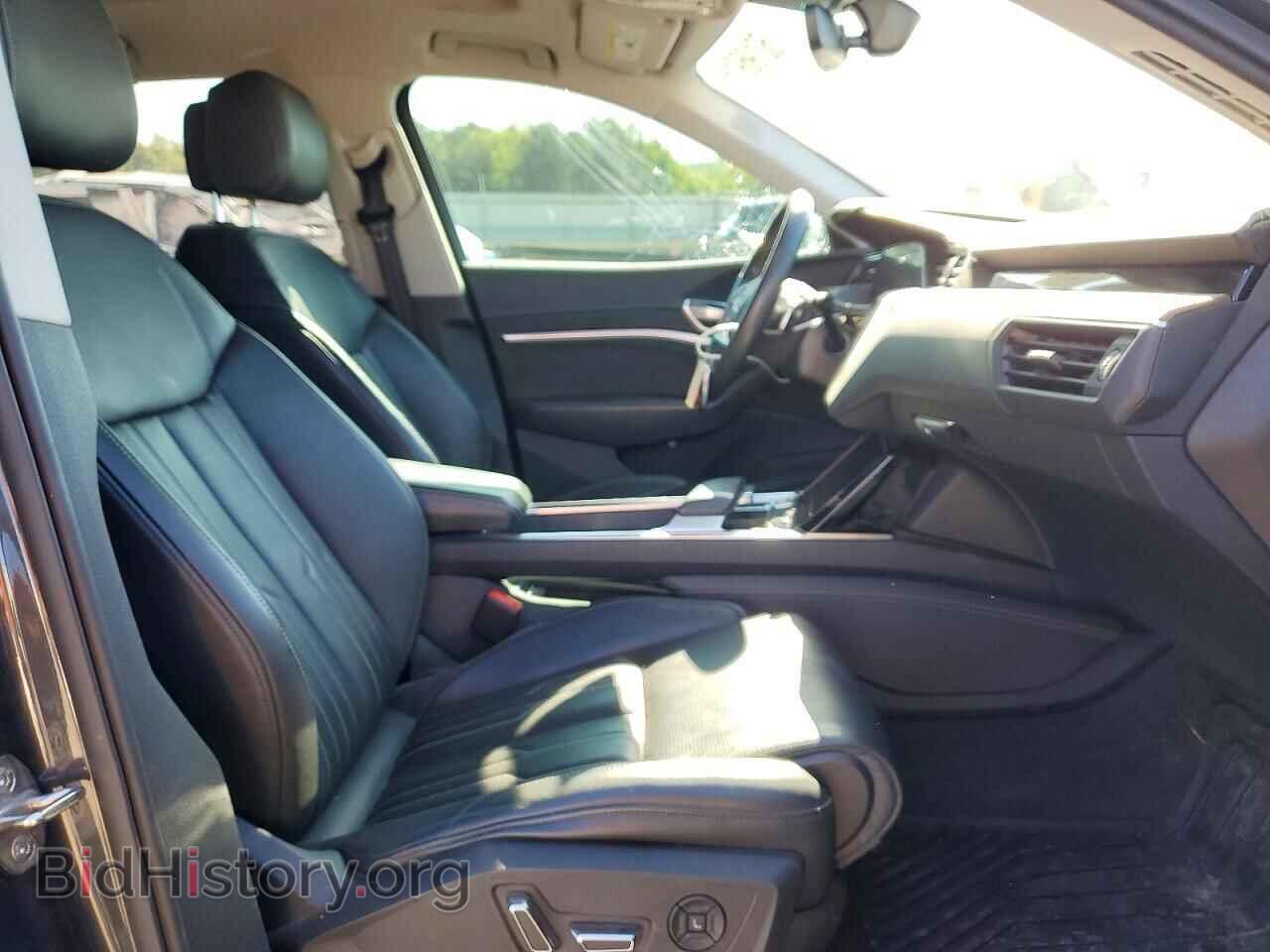 2019 AUDI E-TRON - VIN: WA1VAAGE7KB024775 - Фото 7
