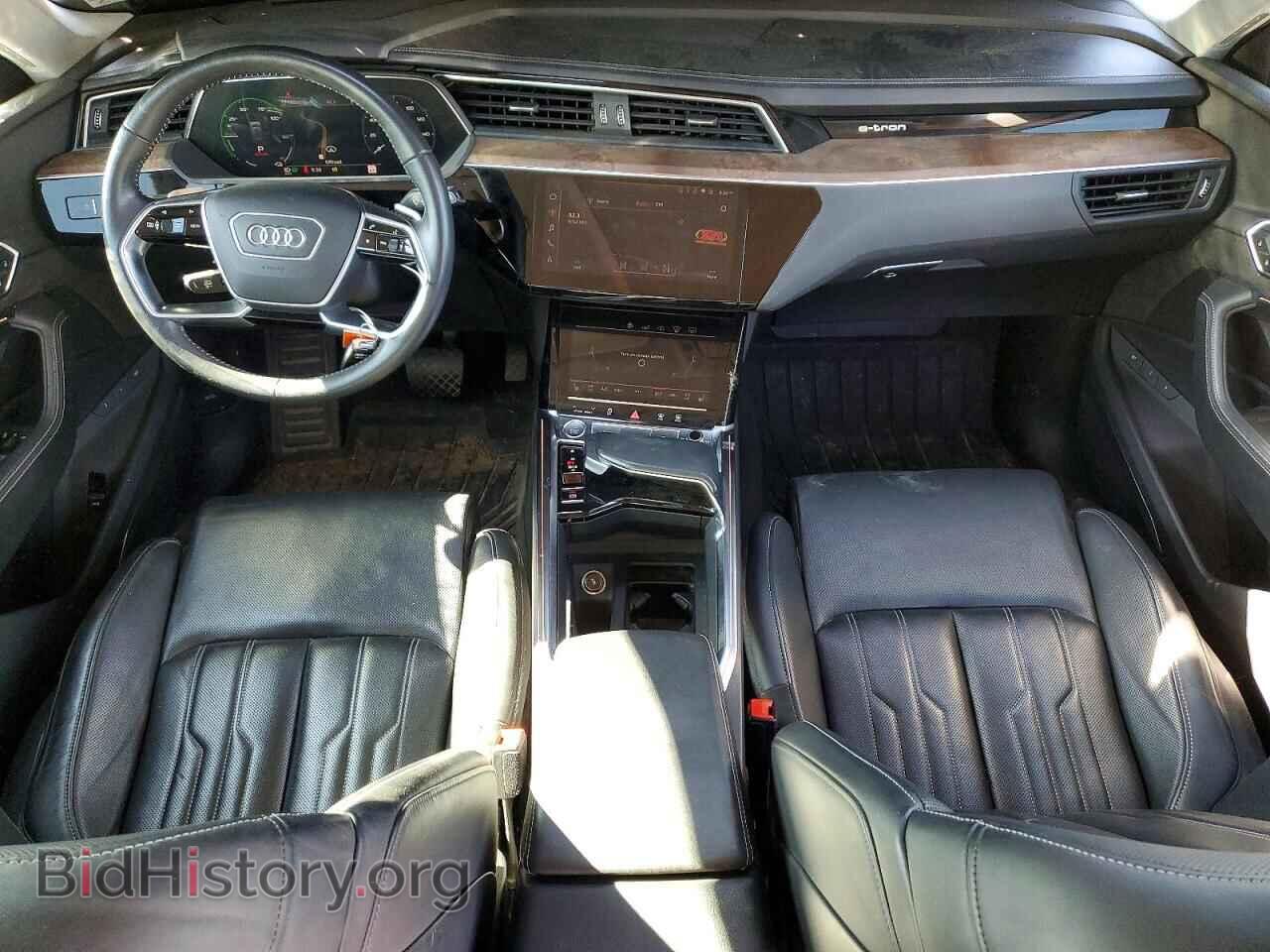 2019 AUDI E-TRON - VIN: WA1VAAGE7KB024775 - Фото 8