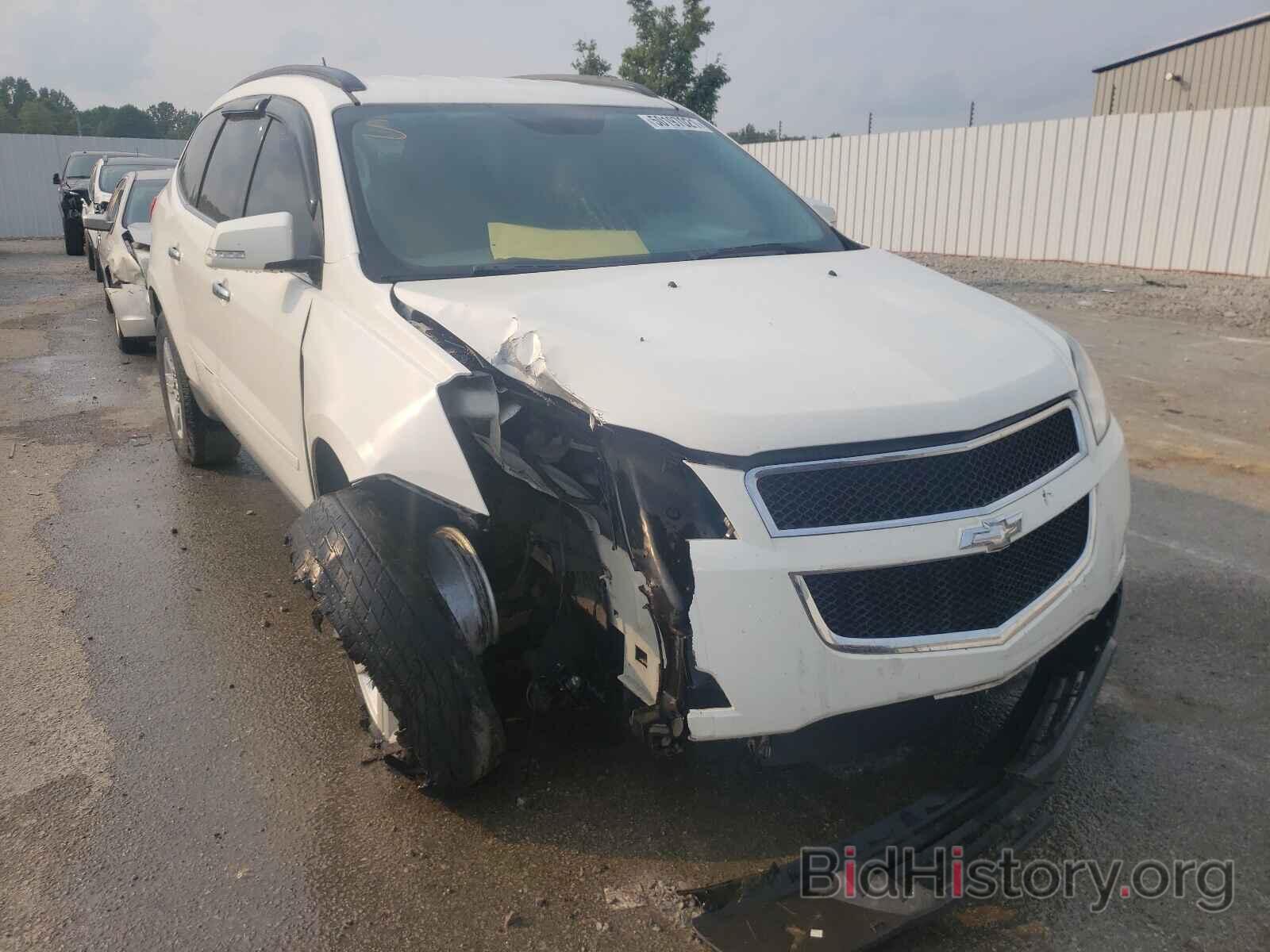 Photo 1GNKVGED6BJ204935 - CHEVROLET TRAVERSE 2011
