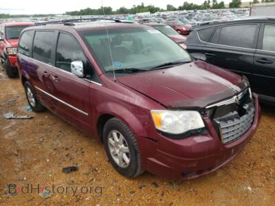 2009 Chrysler MINIVAN Town & COU, бордовый — VIN 2A8HR54X79R581764, Copart