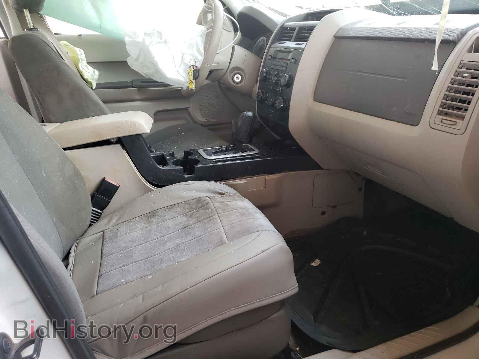 2011 FORD ESCAPE - VIN: 1FMCU0C73BKB48379 - Фото 5