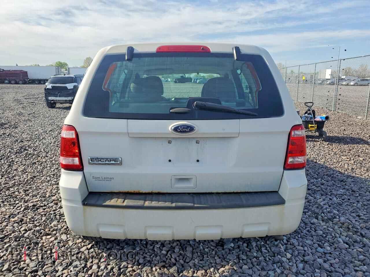 2011 FORD ESCAPE - VIN: 1FMCU0C70CKB16538 - Фото 6