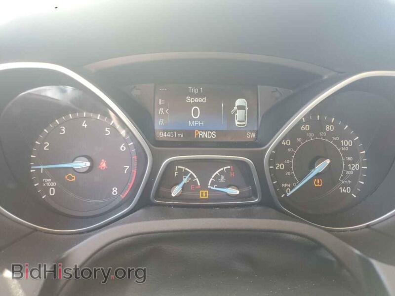 2017 Ford FOCUS (VIN 1FADP3FE5HL274425) — photo 9 of 16