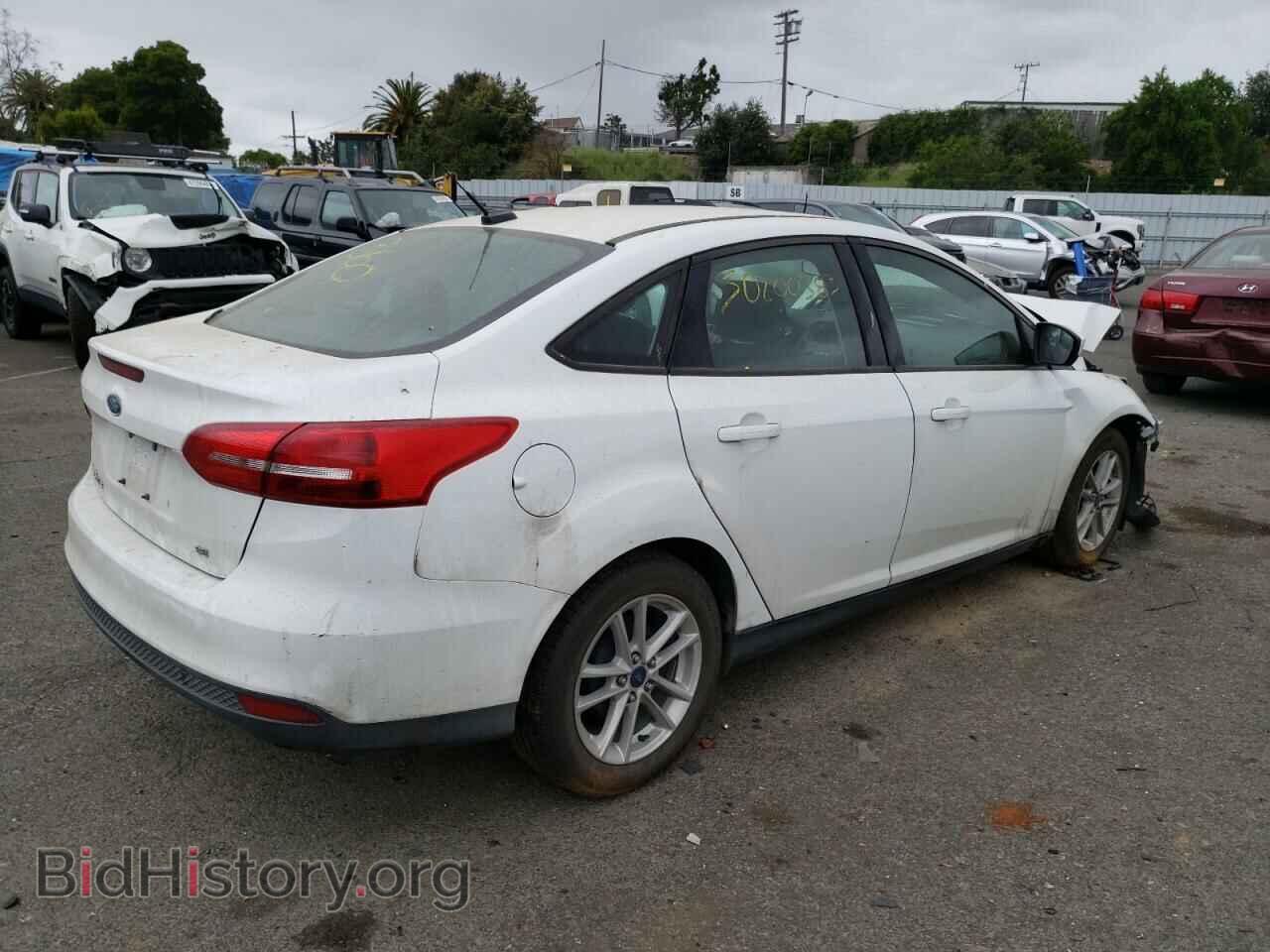 2018 FORD FOCUS - VIN: 1FADP3F23JL207026 - Фото 3
