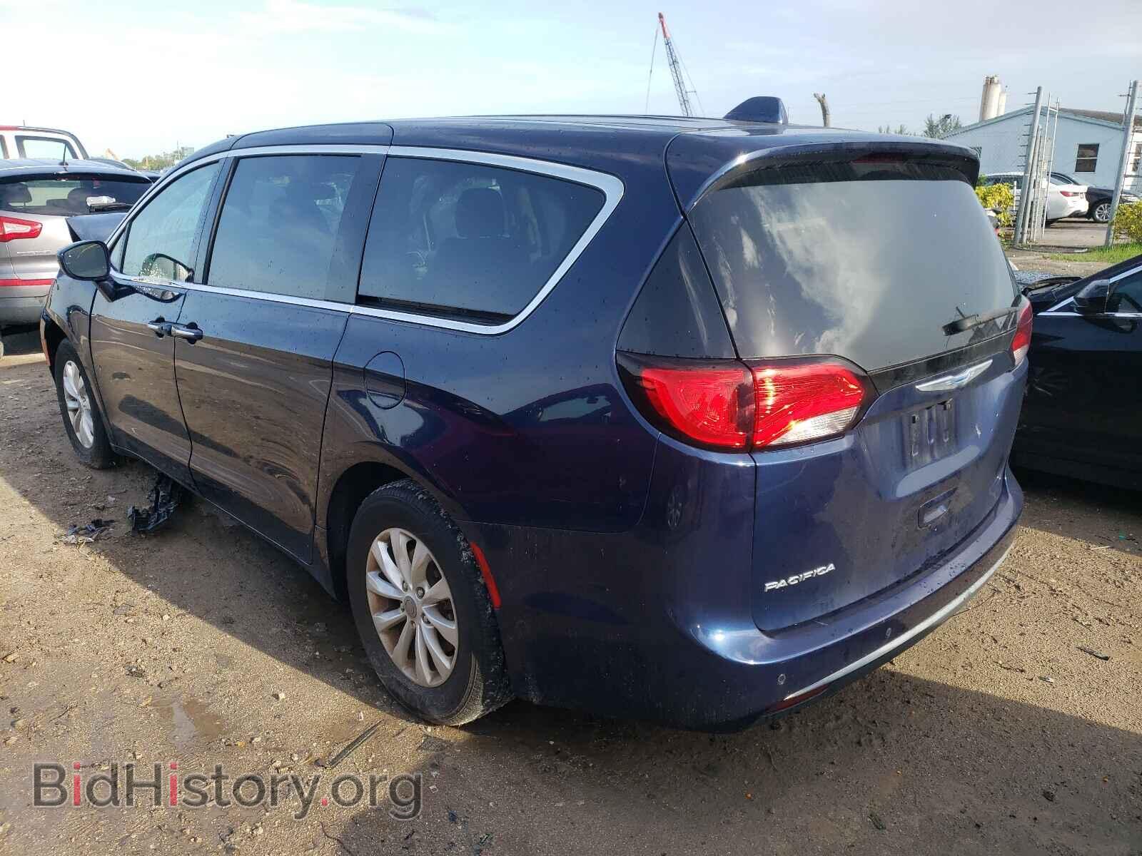 2018 CHRYSLER PACIFICA - VIN: 2C4RC1FG1JR133155 - Фото 3