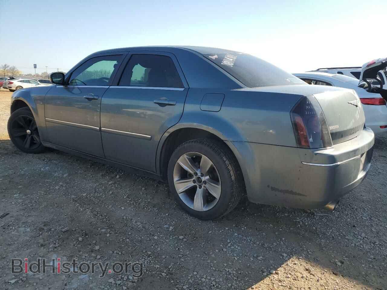 2006 CHRYSLER 300 - VIN: 2C3KA53G46H257991 - Фото 2