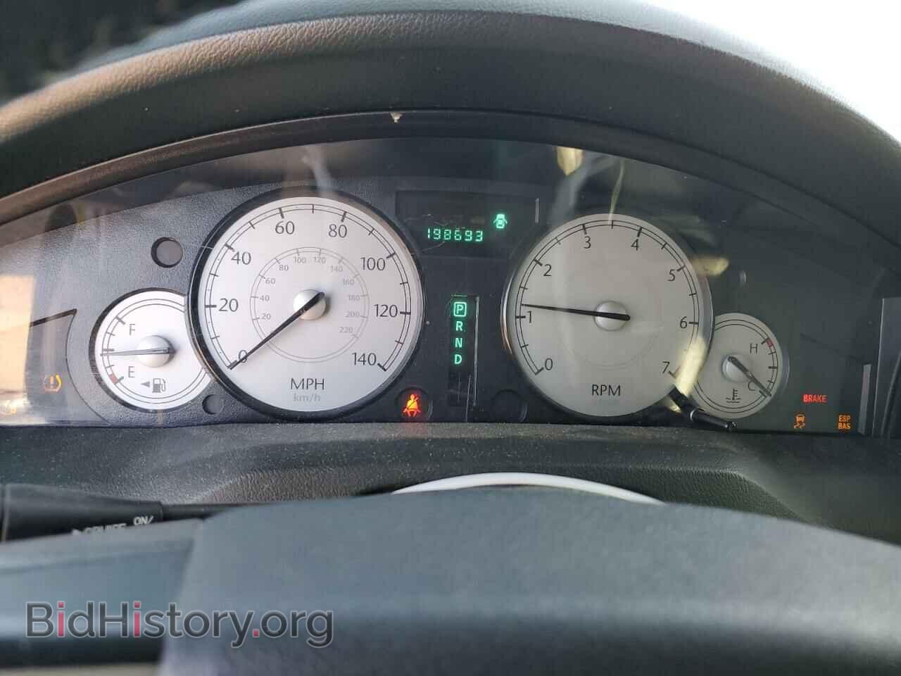 2006 CHRYSLER 300 - VIN: 2C3KA53G46H257991 - Фото 9