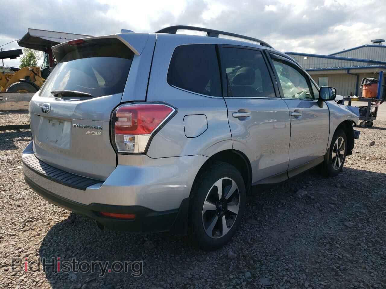 2017 SUBARU FORESTER - VIN: JF2SJAJC9HH498282 - Фото 4