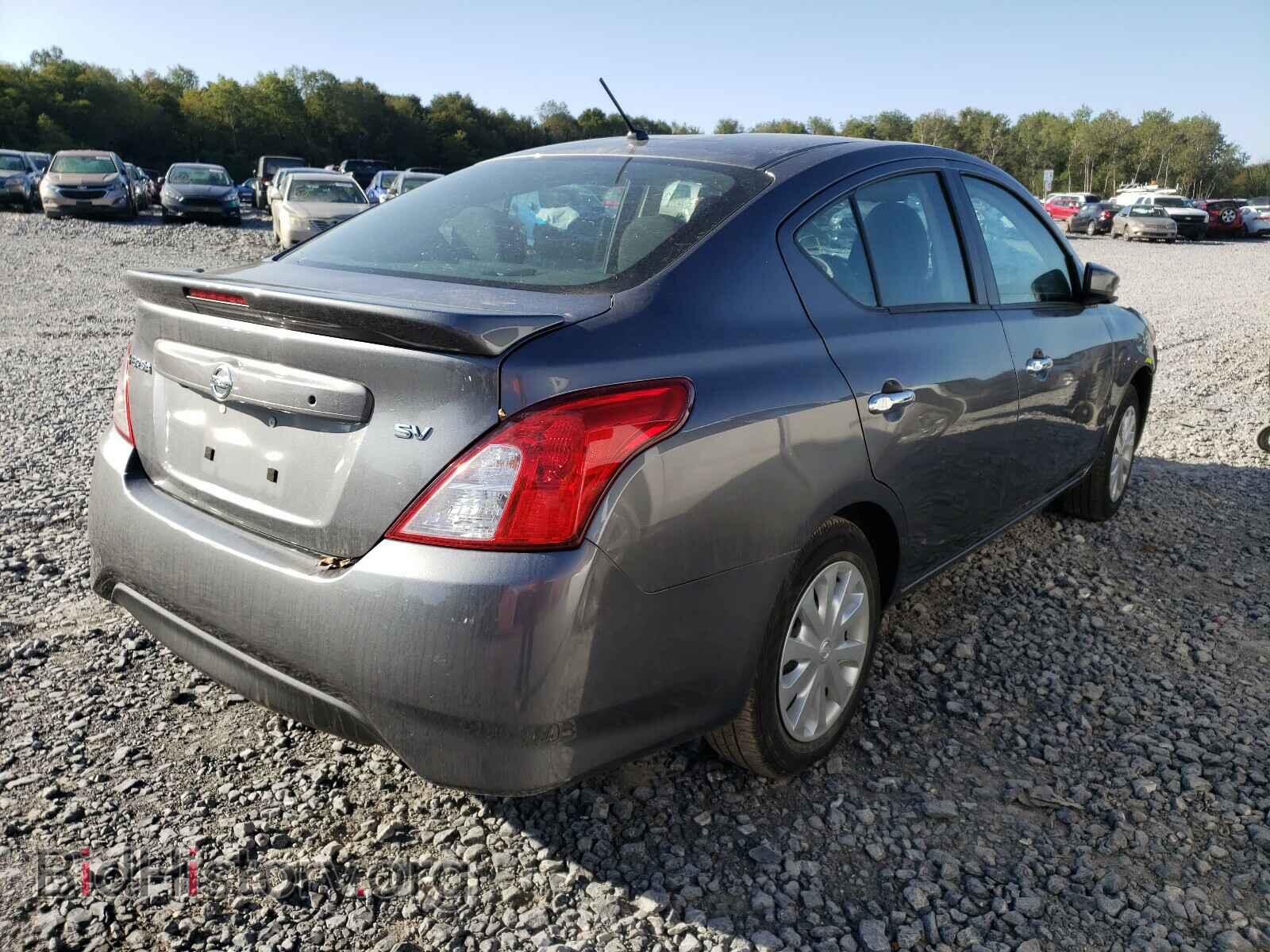2019 NISSAN VERSA - VIN: 3N1CN7APXKL852609 - Фото 4