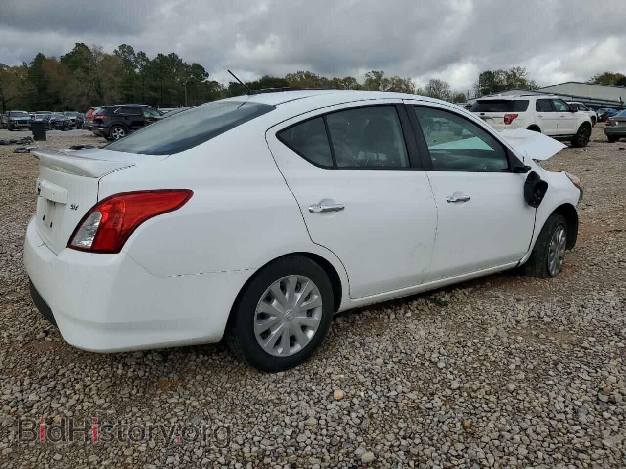 2019 NISSAN VERSA - VIN: 3N1CN7AP3KL869235 - Фото 3