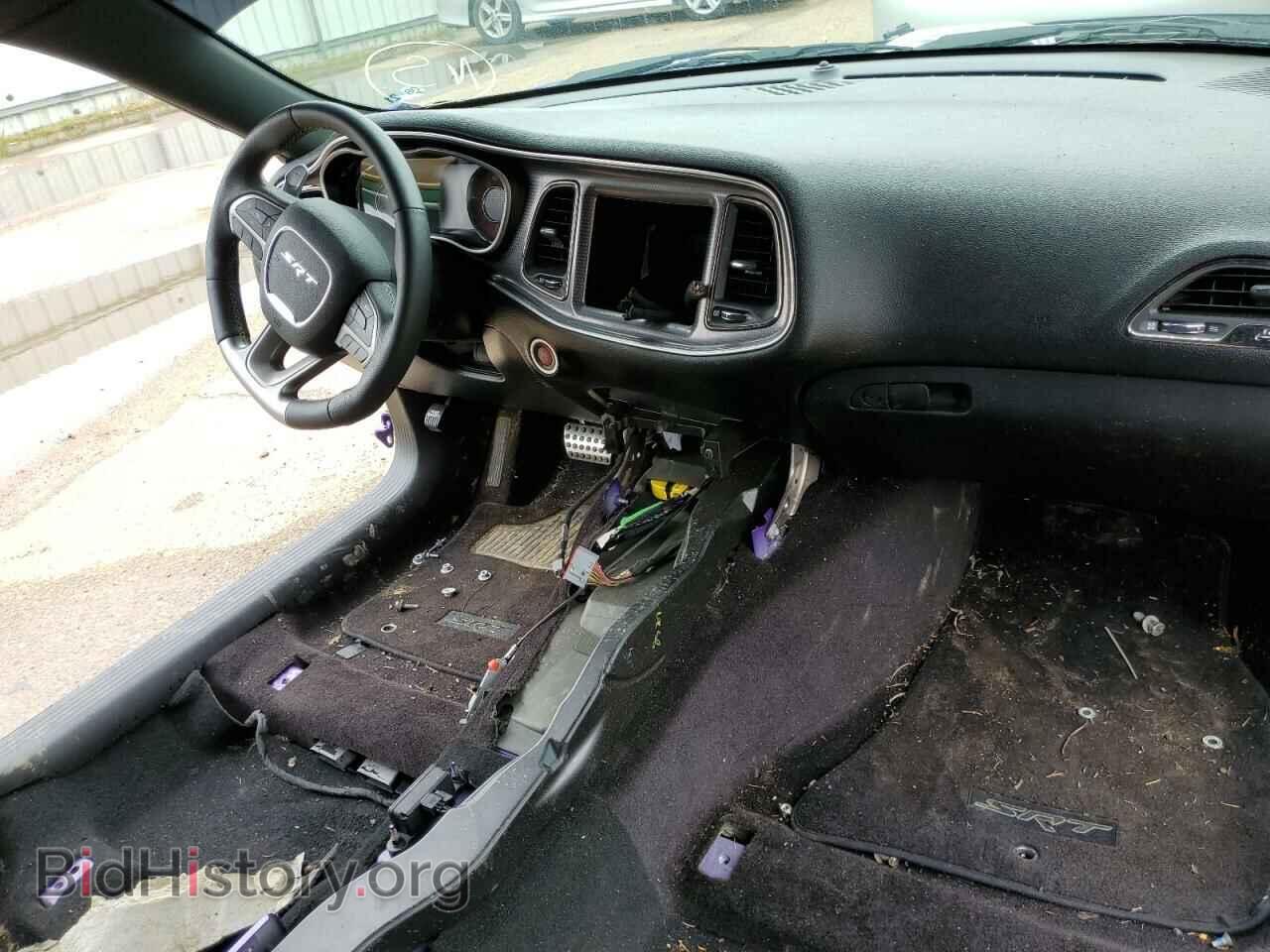 2016 DODGE CHALLENGER - VIN: 2C3CDZC98GH200571 - Фото 8