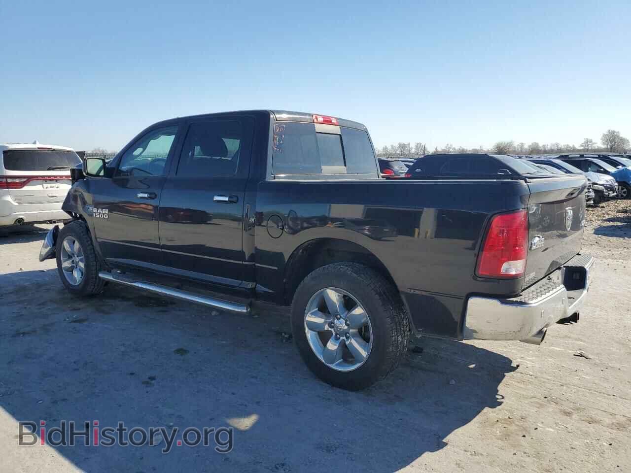 2017 RAM 1500 - VIN: 3C6RR7LTXHG594879 - Фото 2