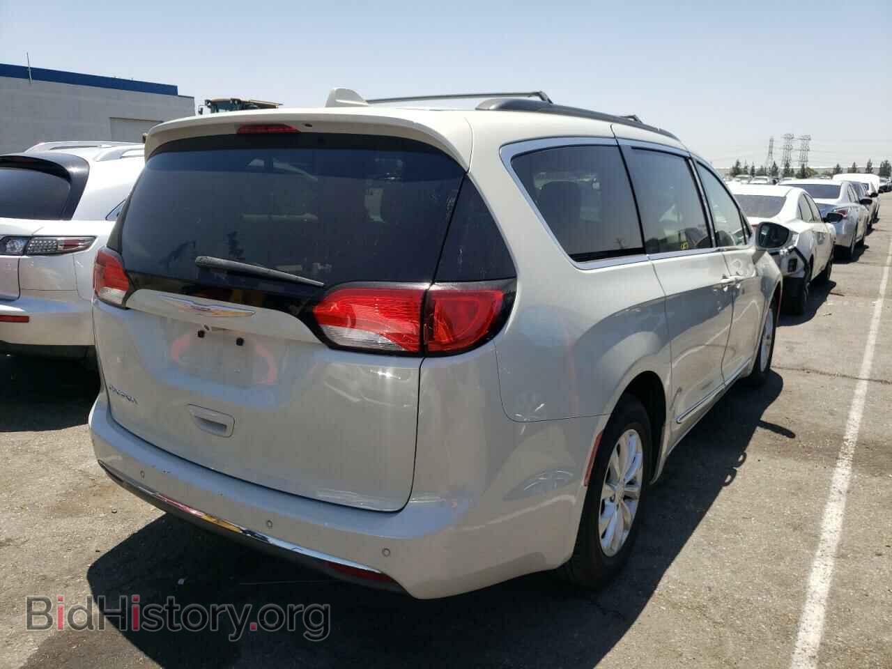 2017 CHRYSLER PACIFICA - VIN: 2C4RC1BG8HR590819 - Photo 4