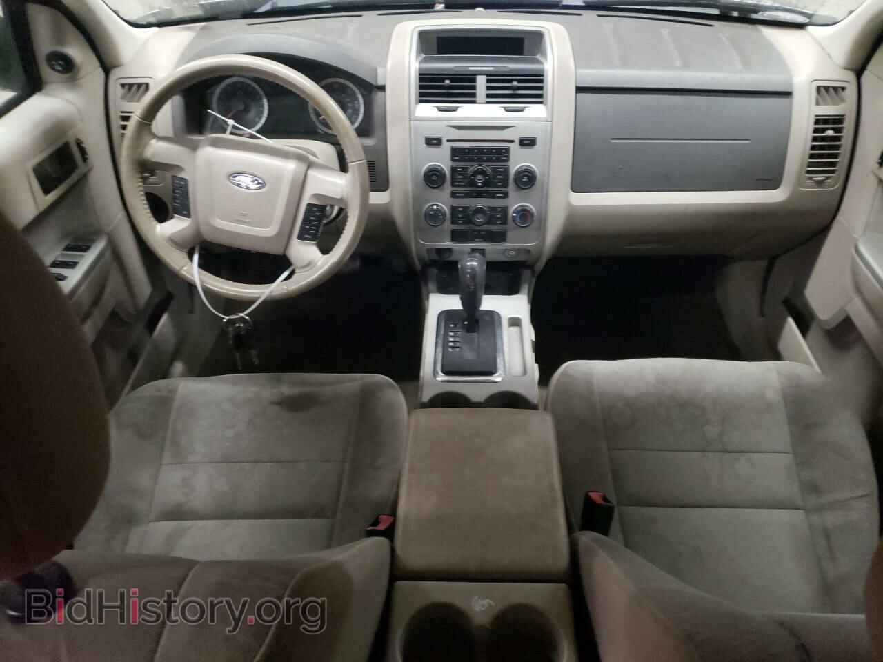 2010 FORD ESCAPE - VIN: 1FMCU9D77AKC13803 - Фото 8