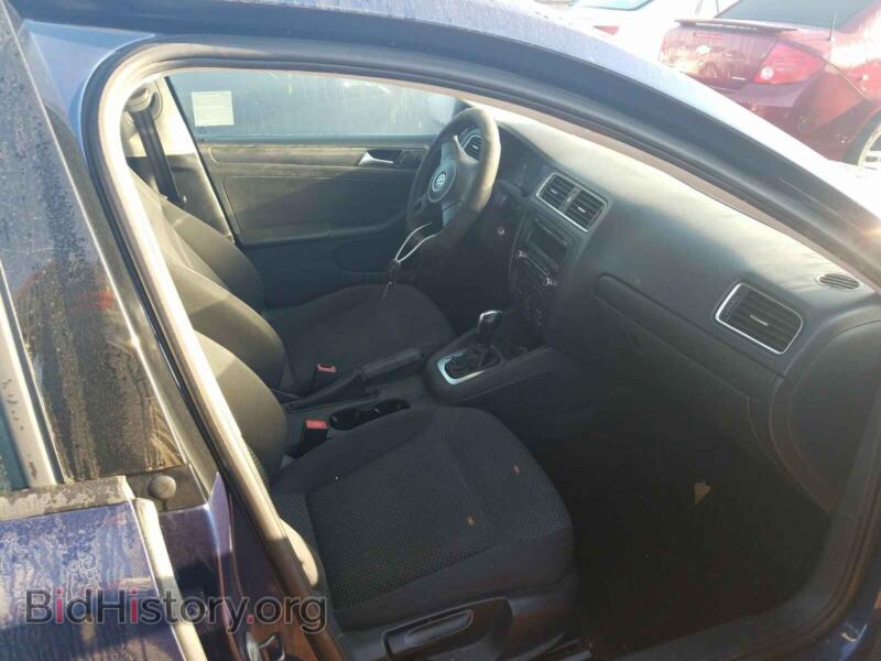 2013 Volkswagen JETTA (VIN 3VW2K7AJXDM394674) — фото 5 из 10