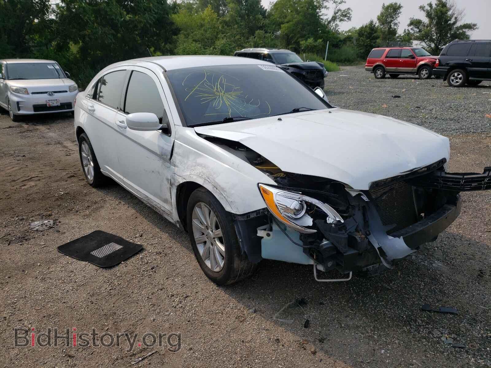 Фотография 1C3CCBBG8DN678048 - CHRYSLER 200 2013