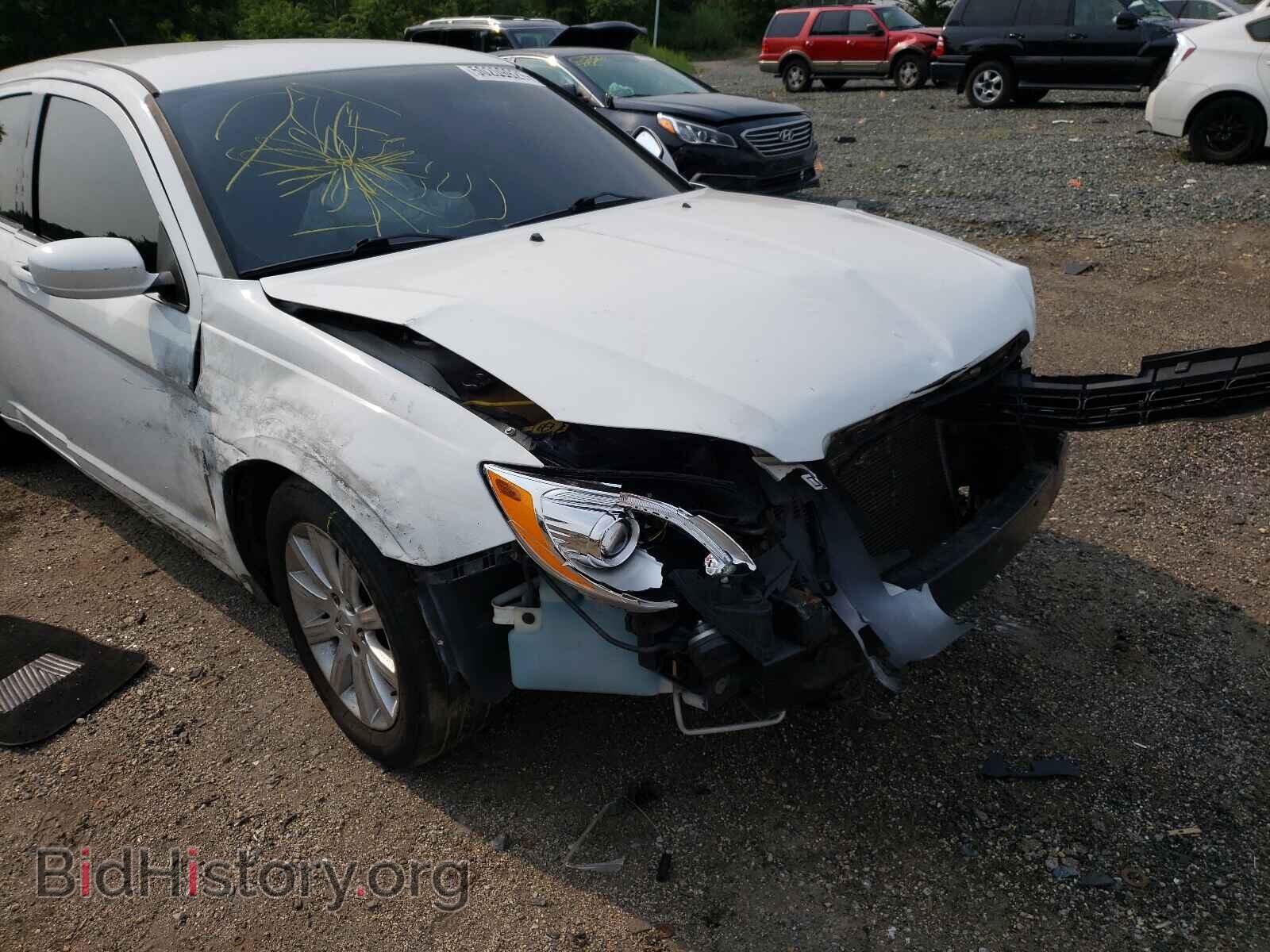 2013 CHRYSLER 200 - VIN: 1C3CCBBG8DN678048 - Фото 9