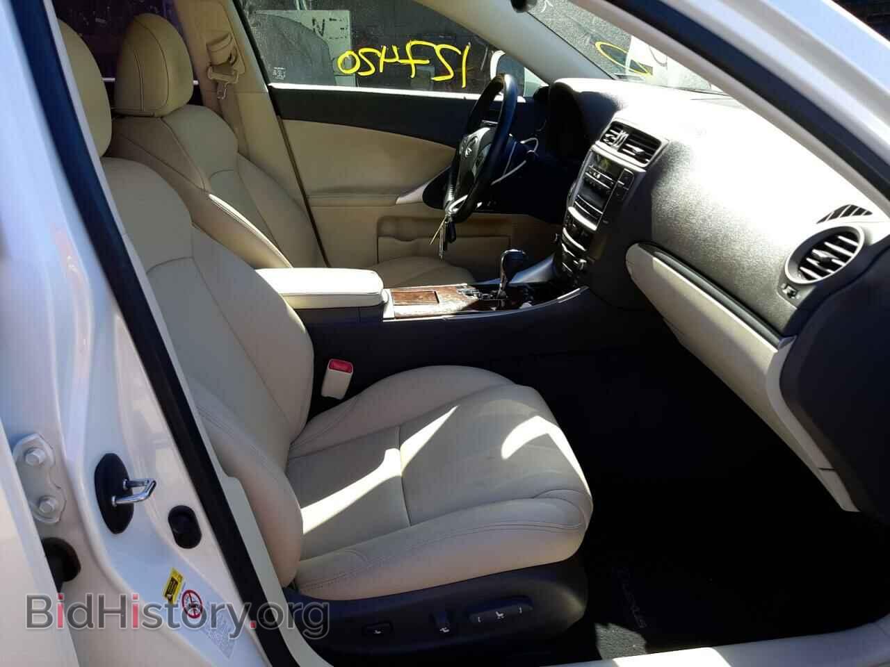 2011 LEXUS IS - VIN: JTHBF5C24B5133088 - Фото 5