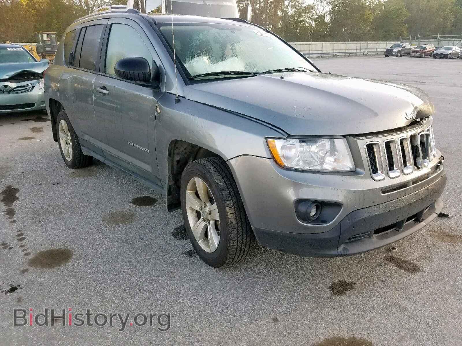 Photo 1J4NF1FB9BD244464 - JEEP COMPASS SP 2011