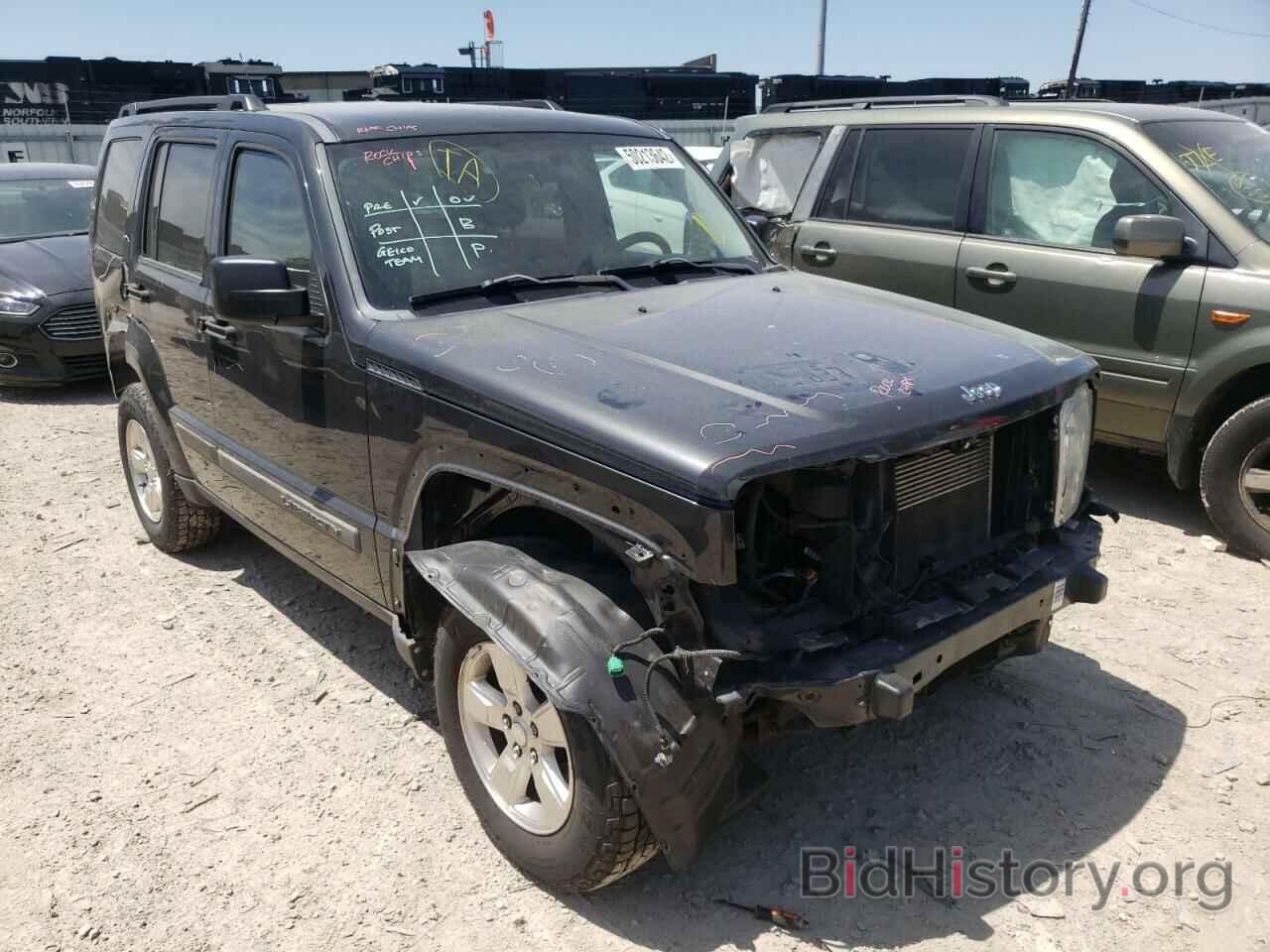 Photo 1J4PN2GK6BW503304 - JEEP LIBERTY 2011