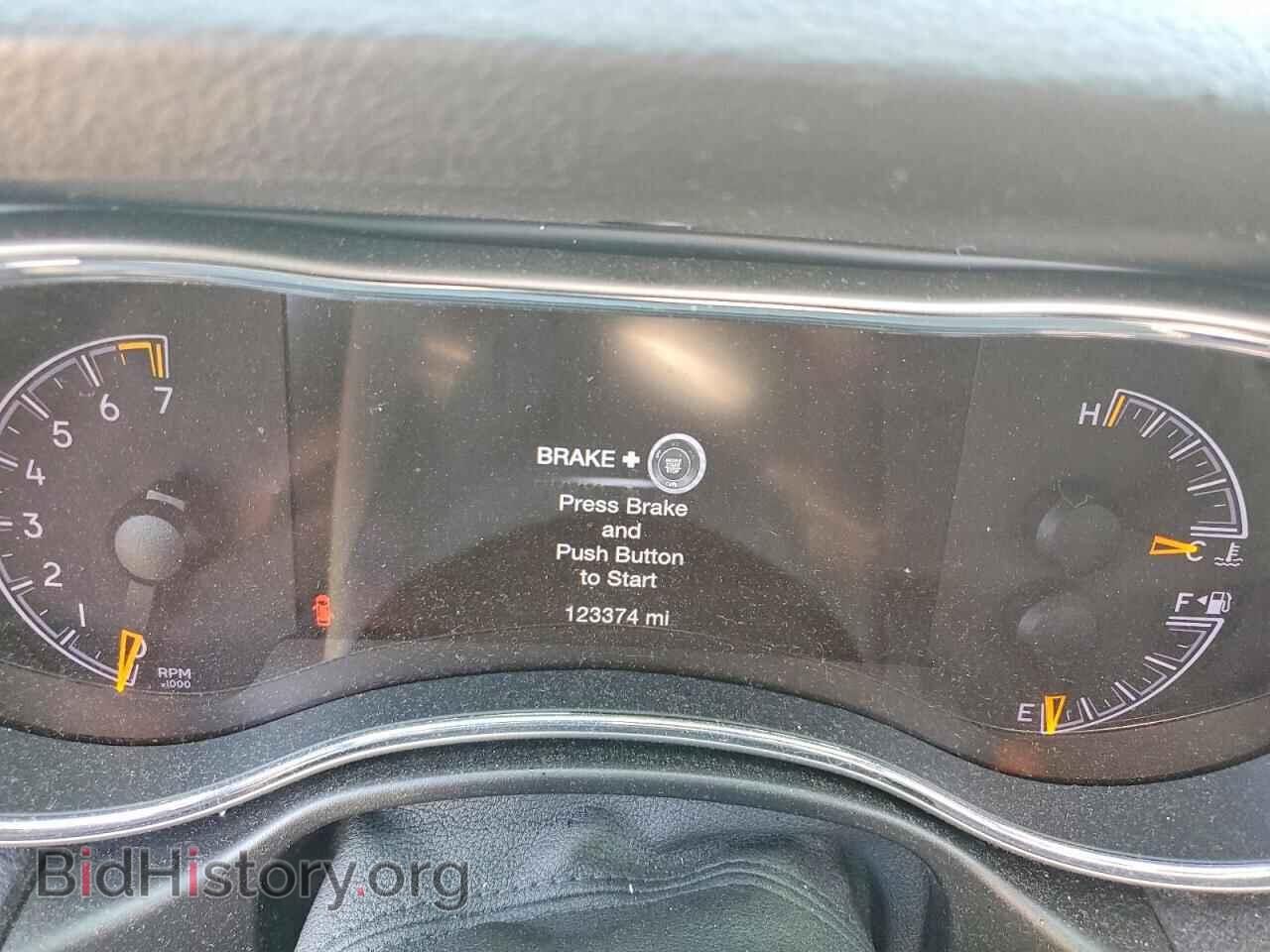 2019 JEEP CHEROKEE - VIN: 1C4RJEBG4KC720933 - Фото 9