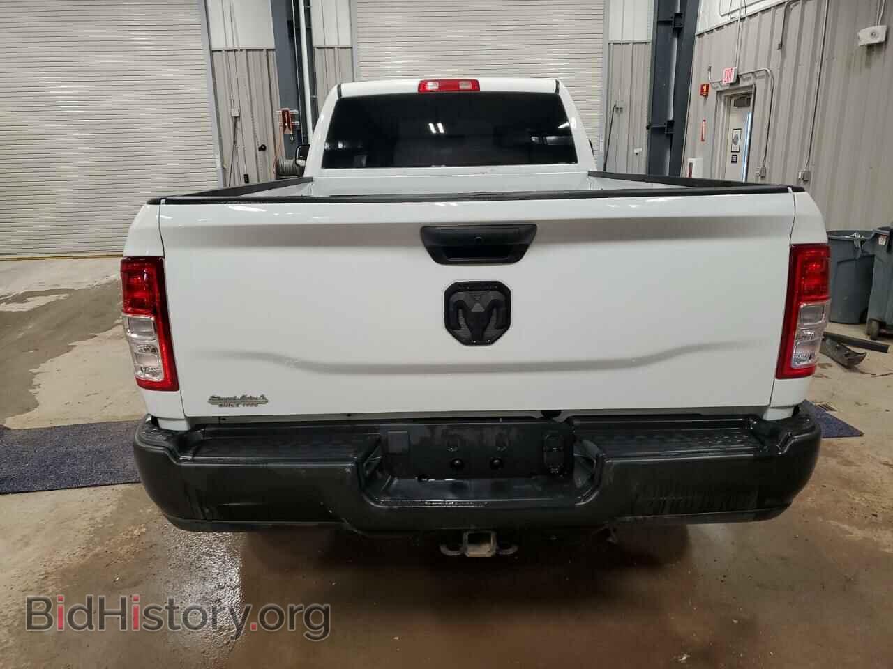 2017 RAM All Models - VIN: 3C6UR5HL6HG680133 - Photo 6