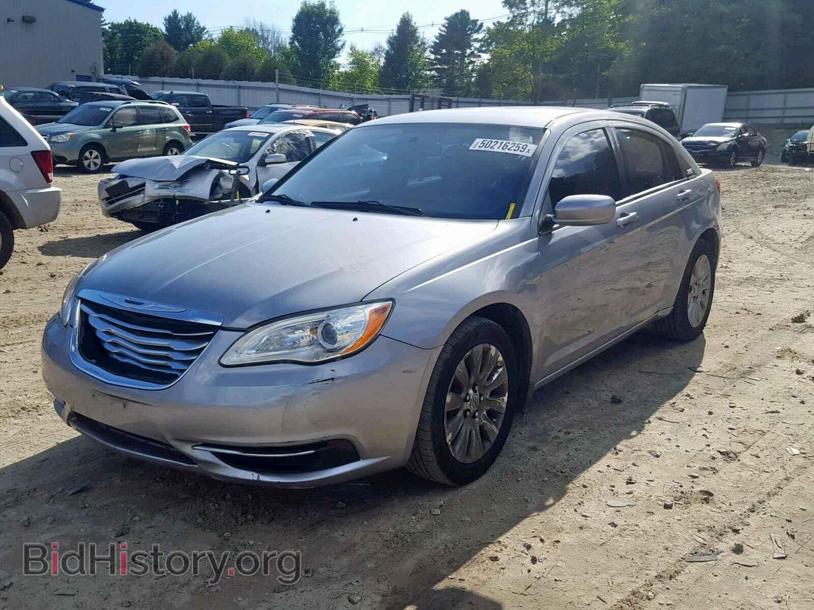 2013 CHRYSLER 200 - VIN: 1C3CCBAG4DN723942 - Photo 2