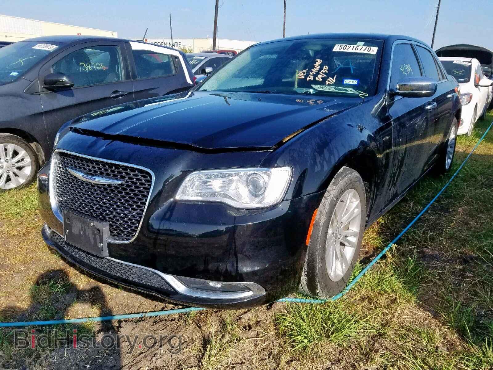 2016 CHRYSLER 300 - VIN: 2C3CCAEG1GH268663 - Фото 2