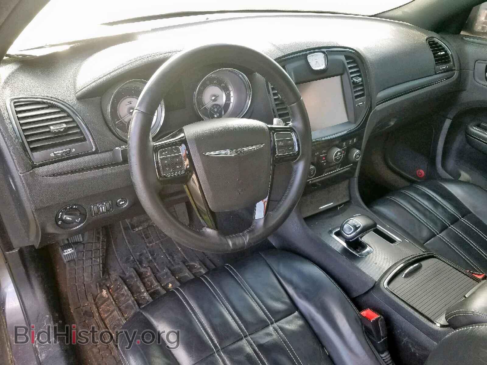 2014 CHRYSLER 300 - VIN: 2C3CCAGG3EH358276 - Фото 9