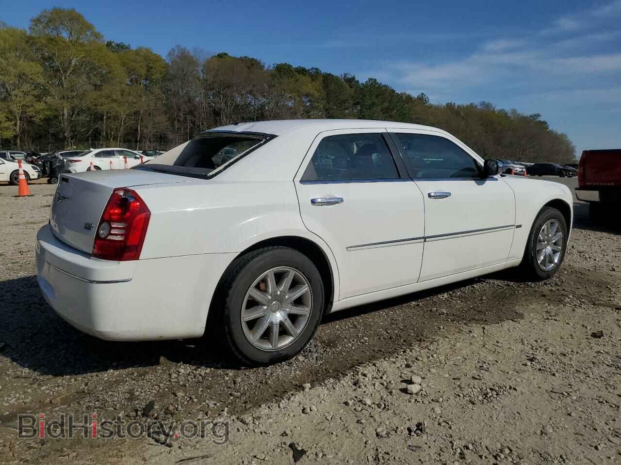 2010 CHRYSLER 300 - VIN: 2C3CA5CV1AH264702 - Фото 3