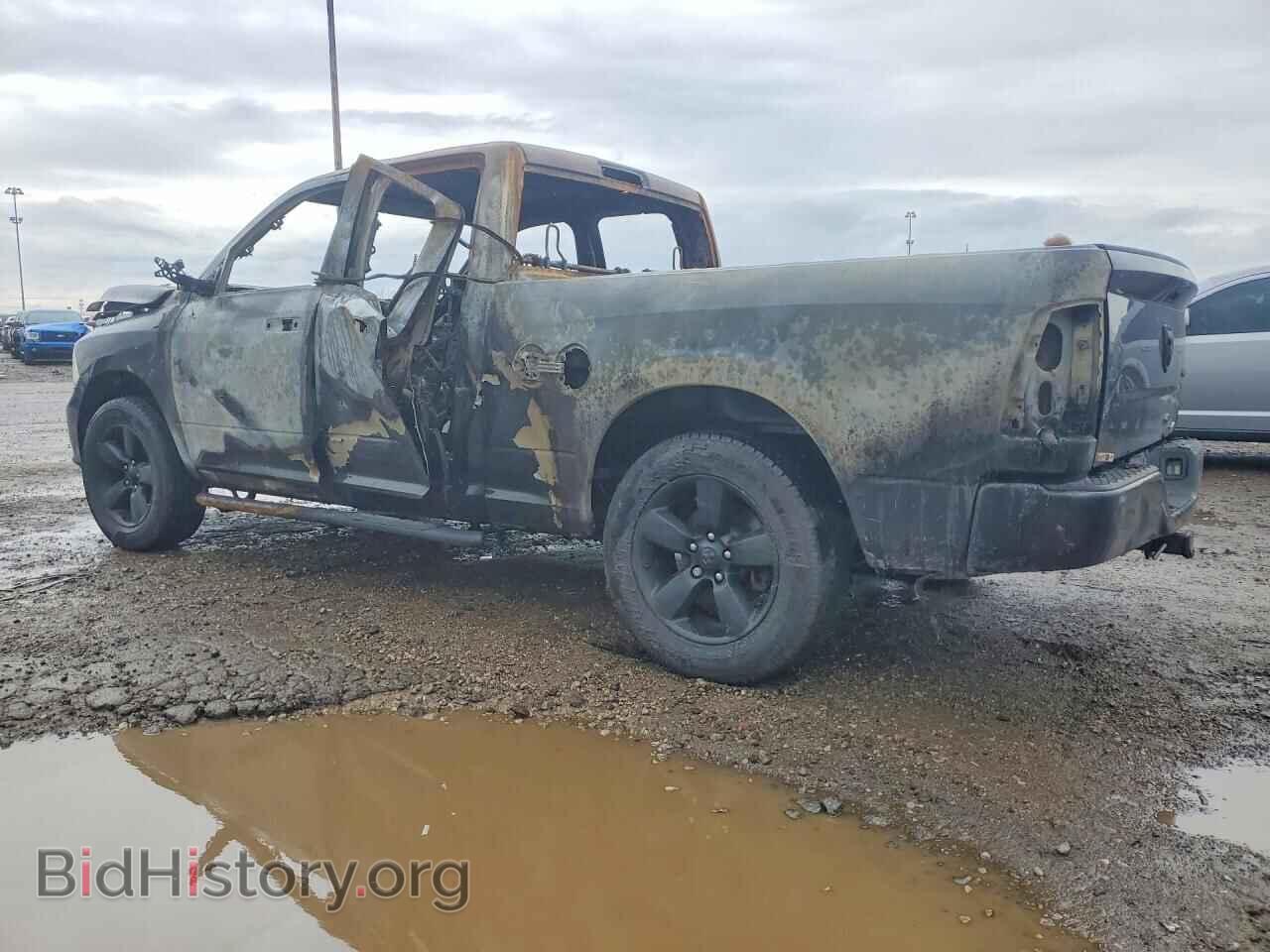 2019 RAM 1500 - VIN: 1C6RR7FG0KS504072 - Фото 2