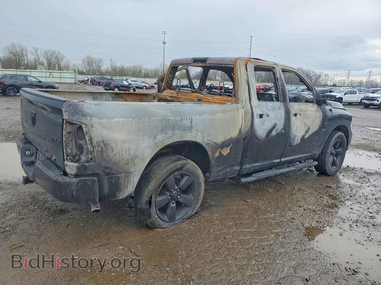 2019 RAM 1500 - VIN: 1C6RR7FG0KS504072 - Фото 3