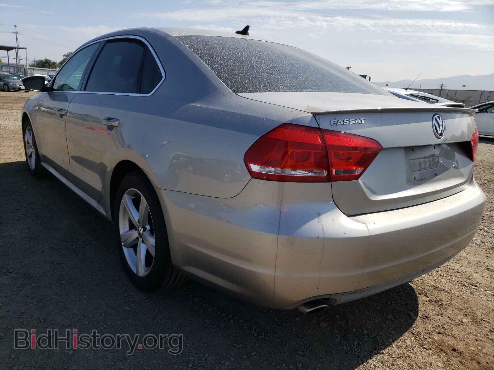 2012 VOLKSWAGEN PASSAT - VIN: 1VWBP7A37CC085909 - Фото 3